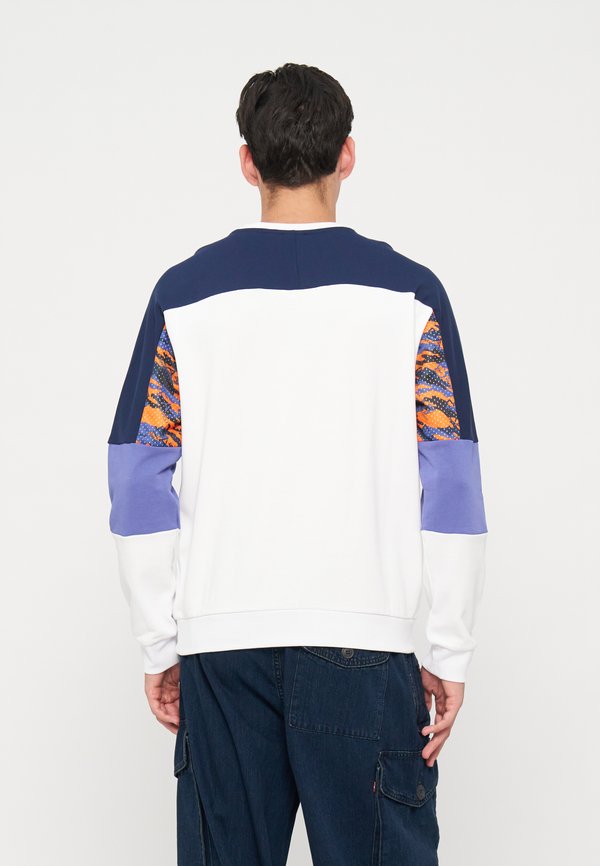 EA7 Emporio Armani