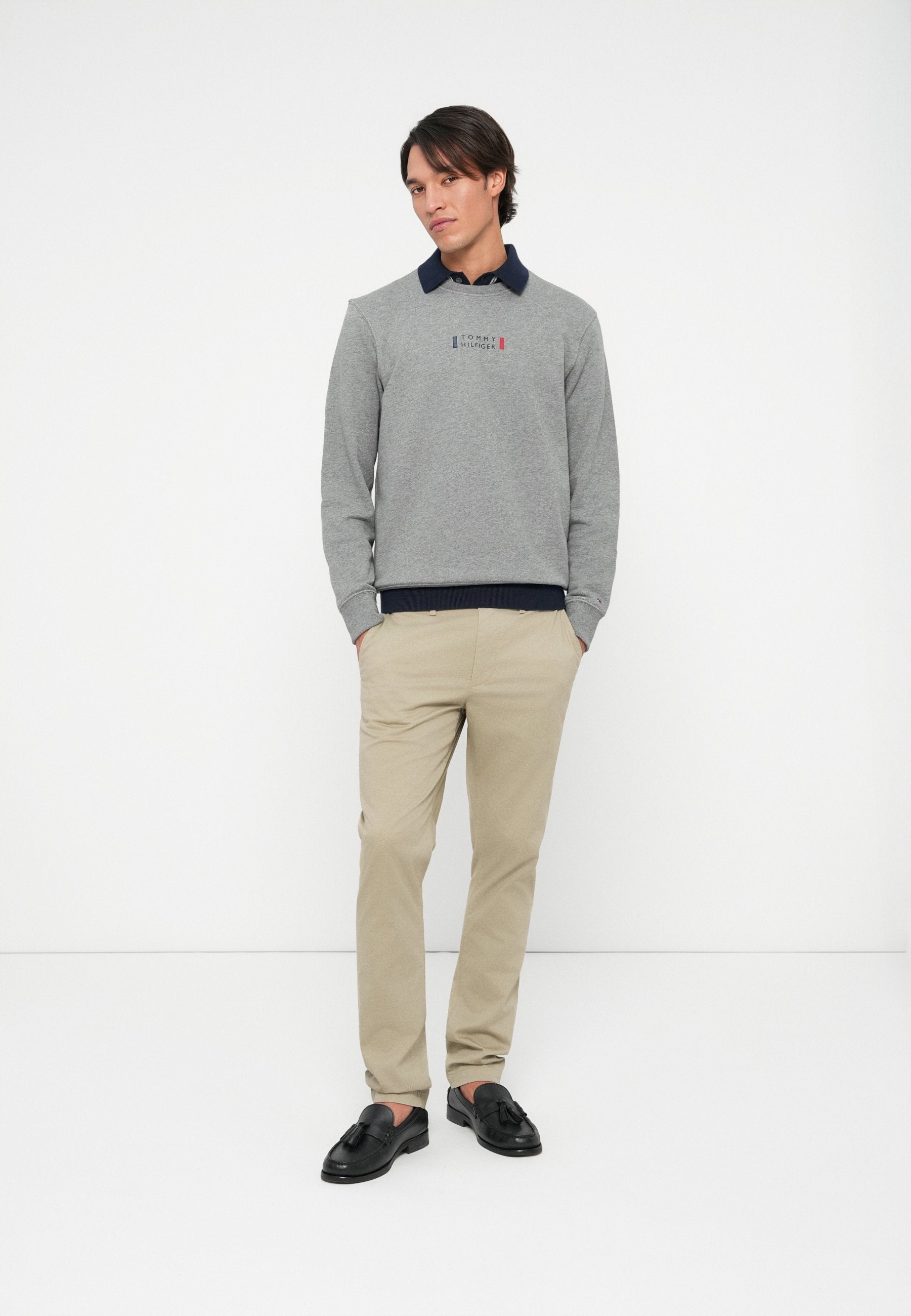 BRAND LOVE SWEATSHIRT Media 2