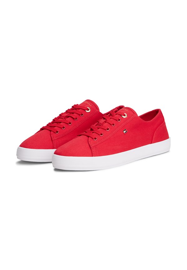 Tommy Hilfiger ENAMEL FLAG CANVAS TRAINERS