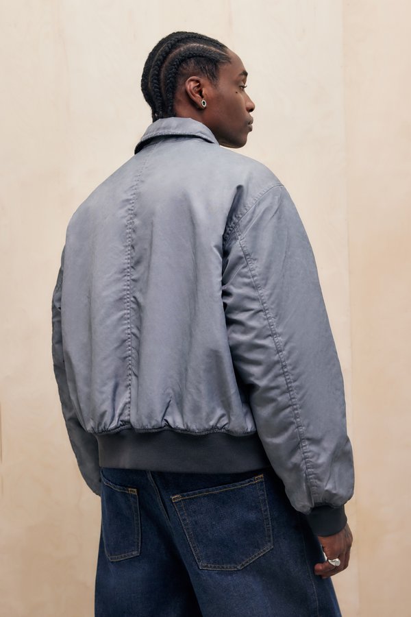 BDG Urban Outfitters RAURI