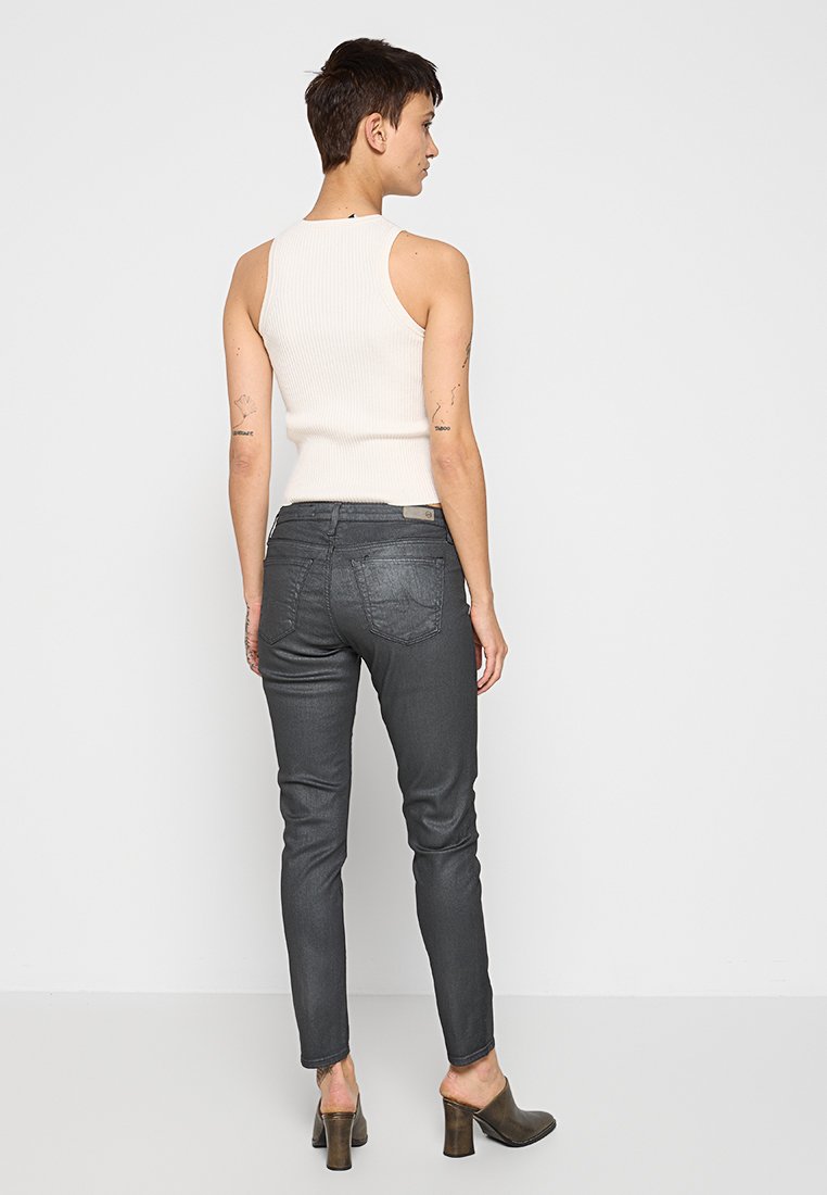 AG Jeans SUPER SKINNY