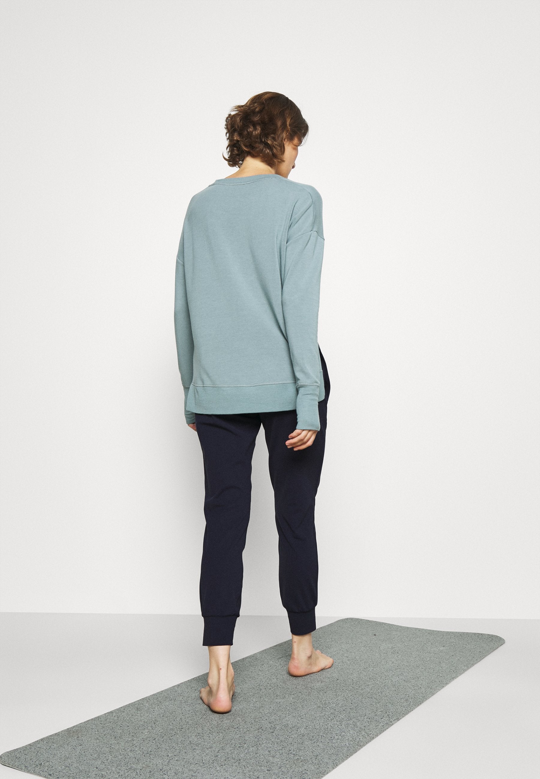 Athleta SALUTATION JOGGER