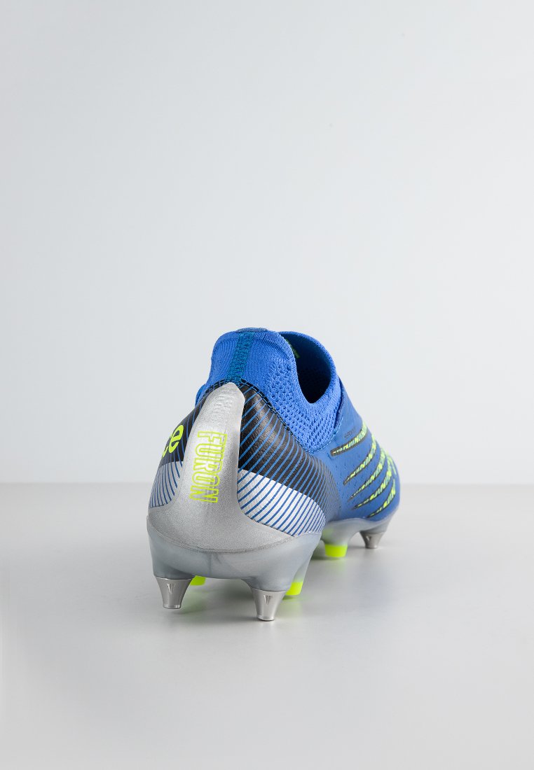 New Balance FURV7 PRO SG