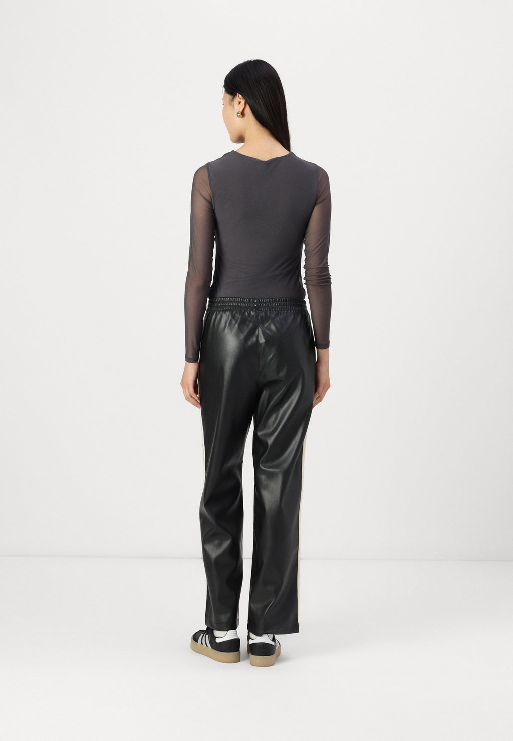 Noisy May NMANDY CONTRAST DETAIL PANTS