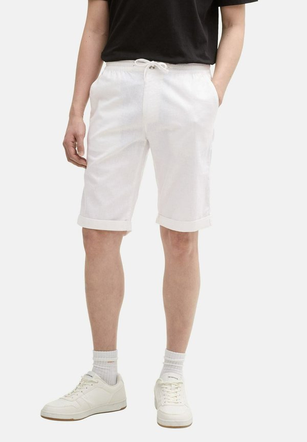 TOM TAILOR REGULAR - Shorts - white