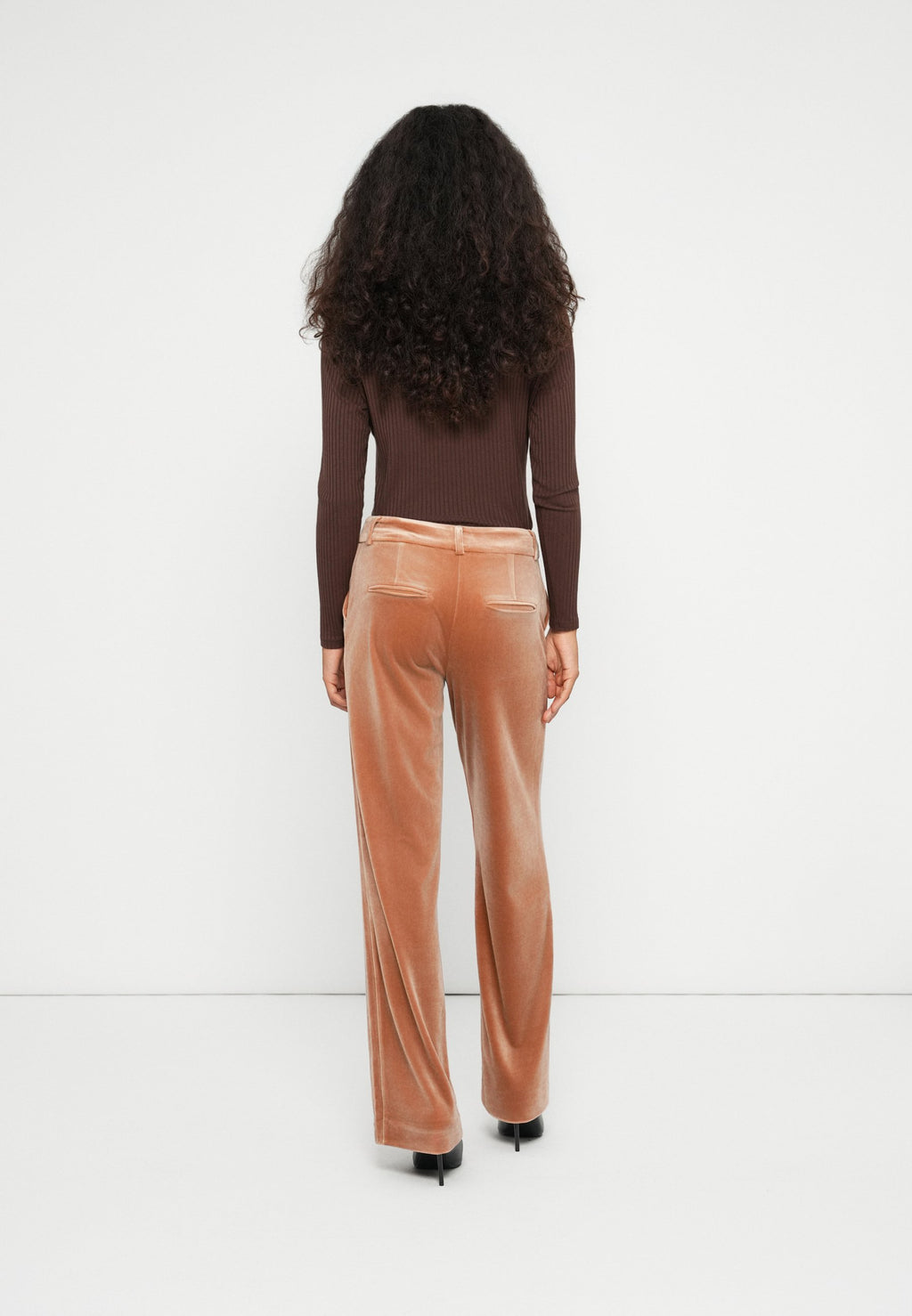 ONLKAYLE ELSY PANT Media 4