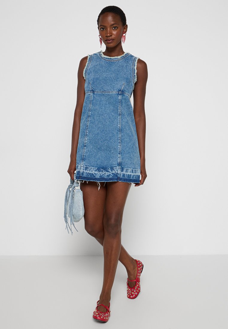 MOSCHINO JEANS