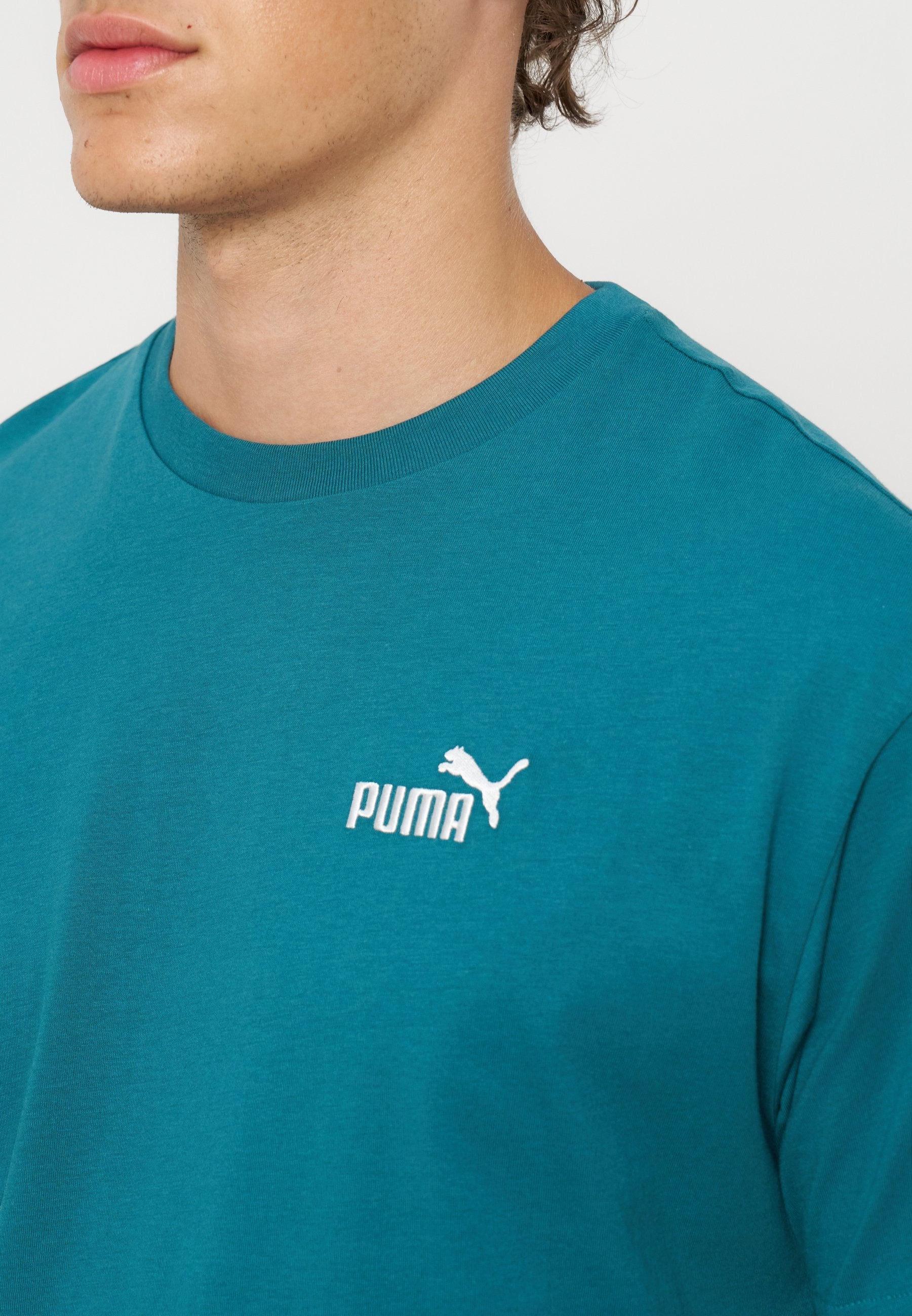 Puma RELAXED SMALL NO. 1 LOGO TEE