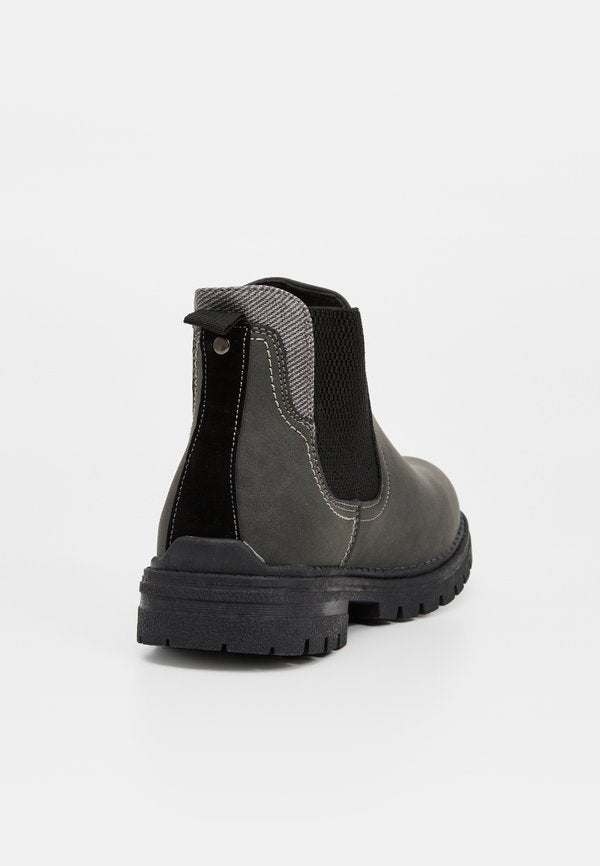 U.S. Polo Assn.