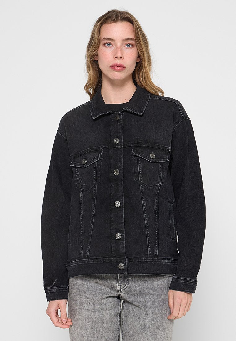 ONLKONA OVERSIZED Media 1