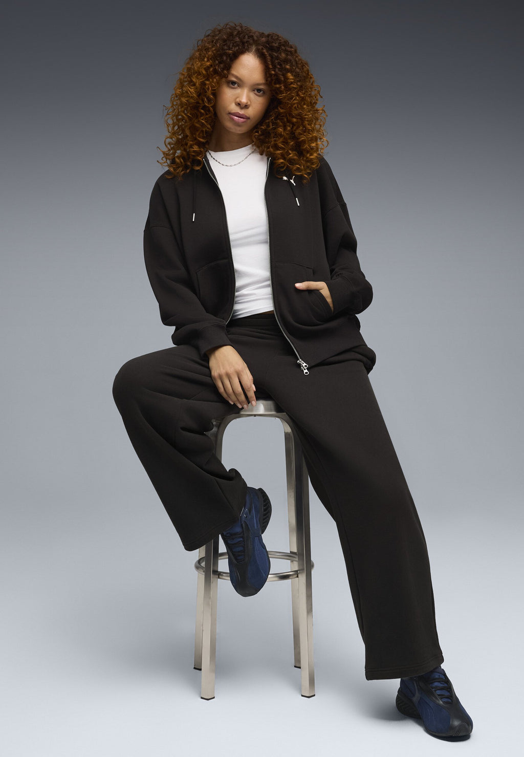 Puma WARDROBE ESS FULL-ZIP BOXY HOODIE FL