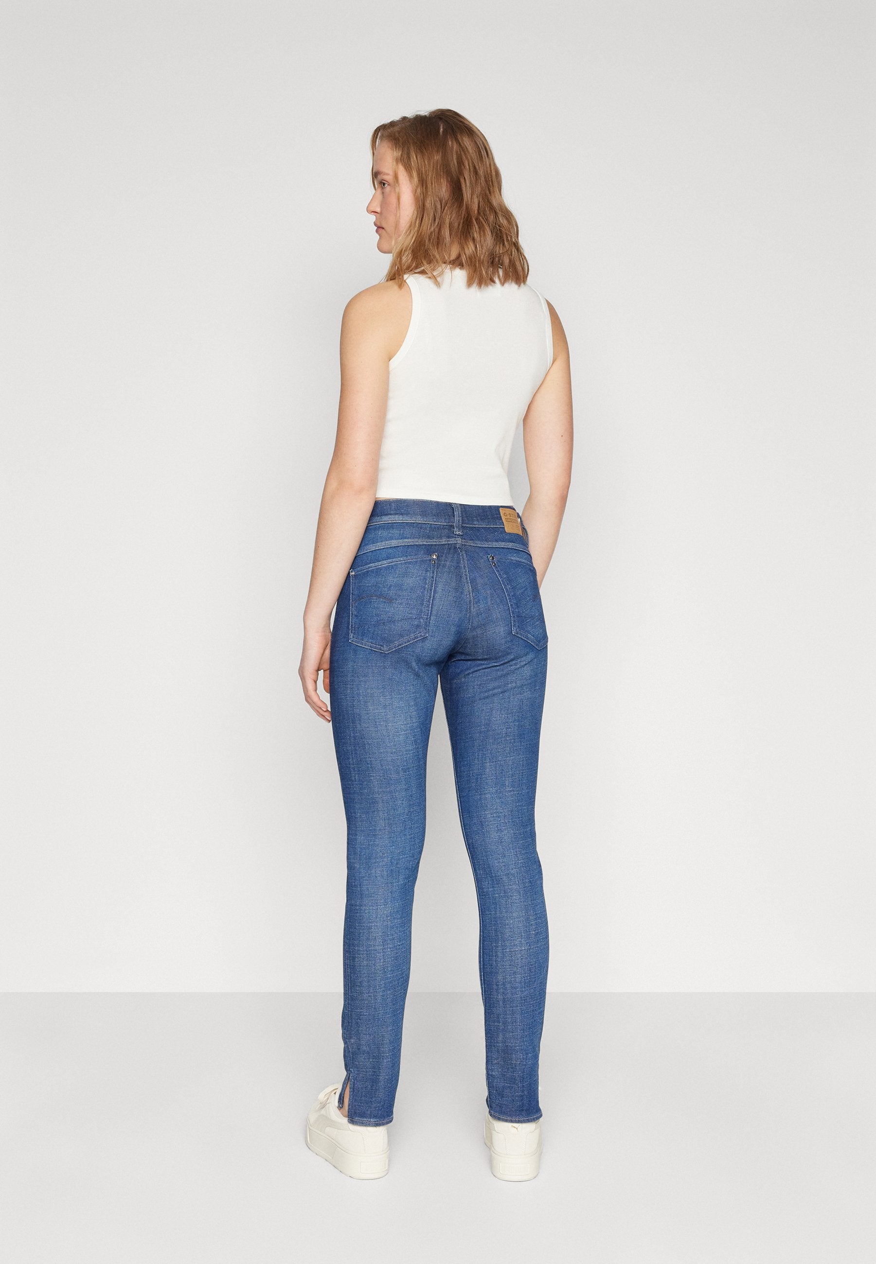 LHANA SKINNY SPLIT WMN Media 4
