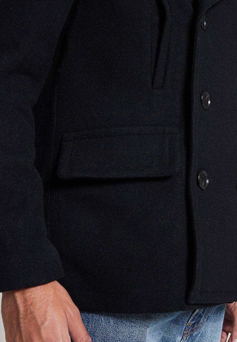 Club Monaco