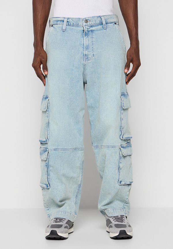 Hollister Co.