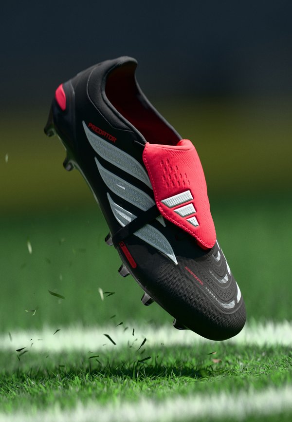adidas Performance PREDATOR PRO FOLD-OVER TONGUE ARTIFICIAL GROUND FOOTBALL BOOTS - Football boots artificial grass - core black/footwear white/lucid red
