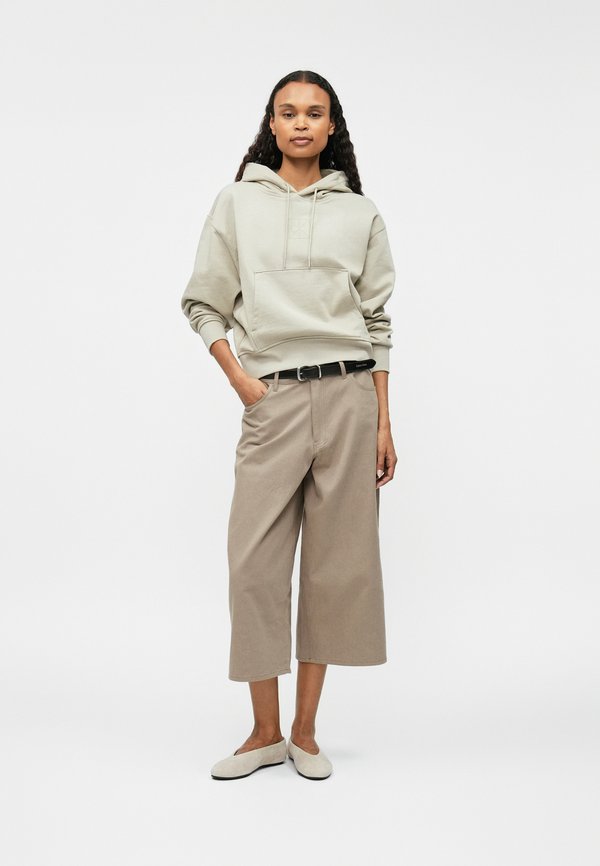 Calvin Klein RELAXED PREMIUM EMBLEM