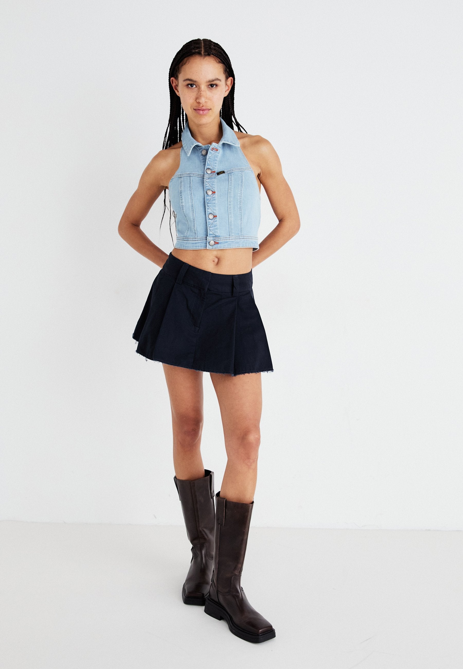 Lee DOUBLE SEAMED HALTER