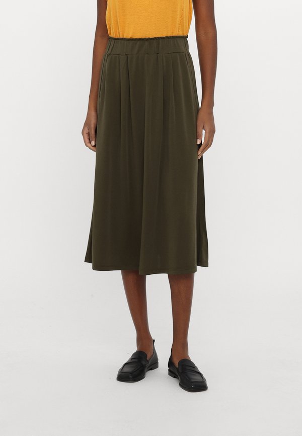 s.Oliver BLACK LABEL 0