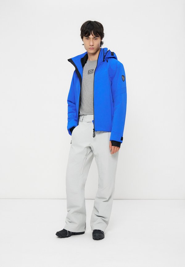 EA7 Emporio Armani