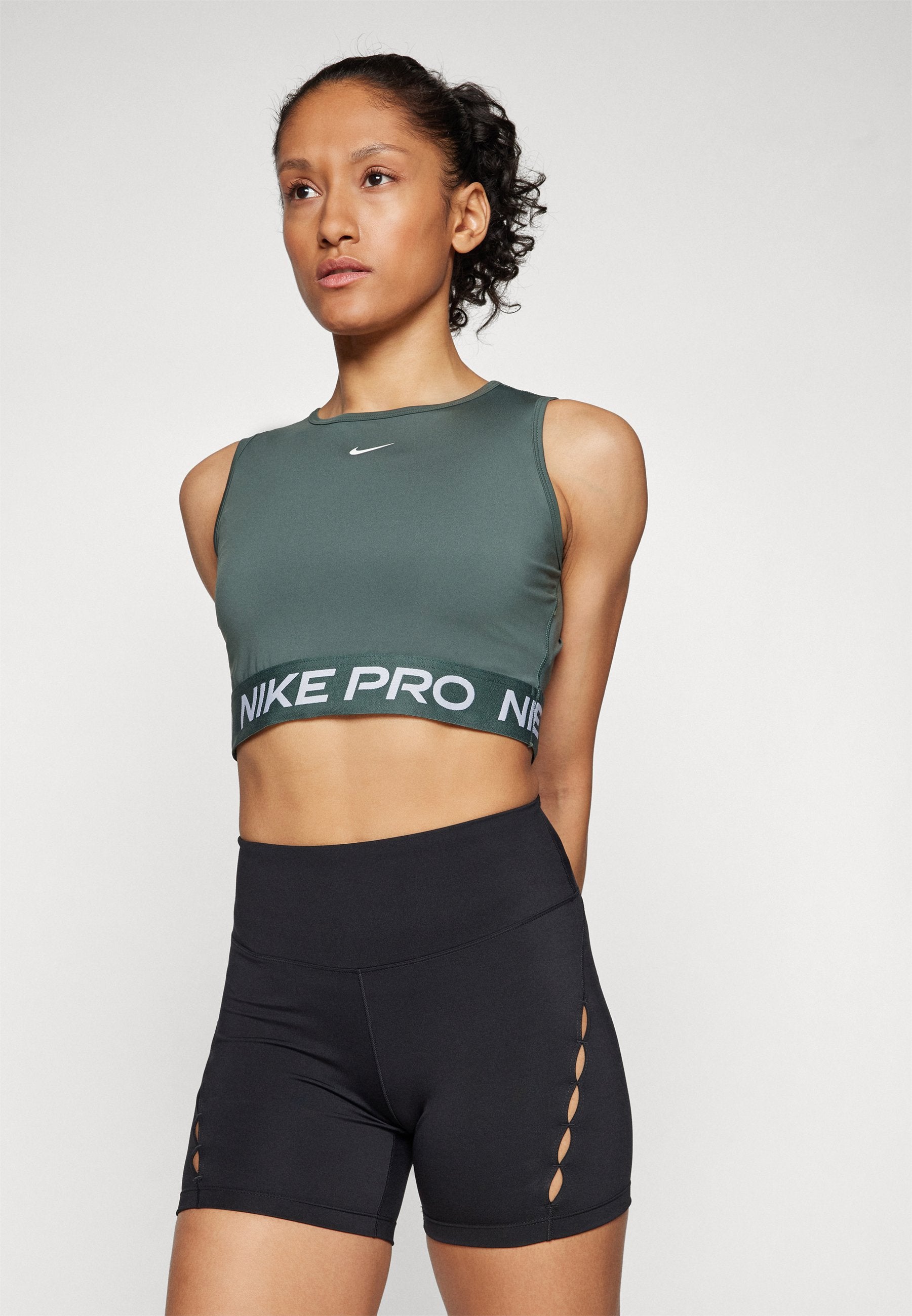Nike Performance 365 CROP TANK