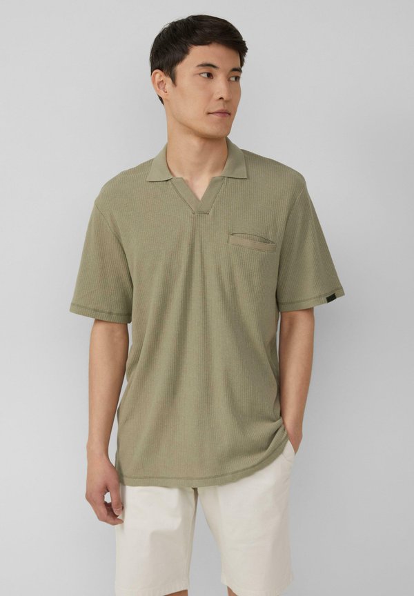 s.Oliver MIT BRUSTTASCHE - Polo shirt - tannengrün