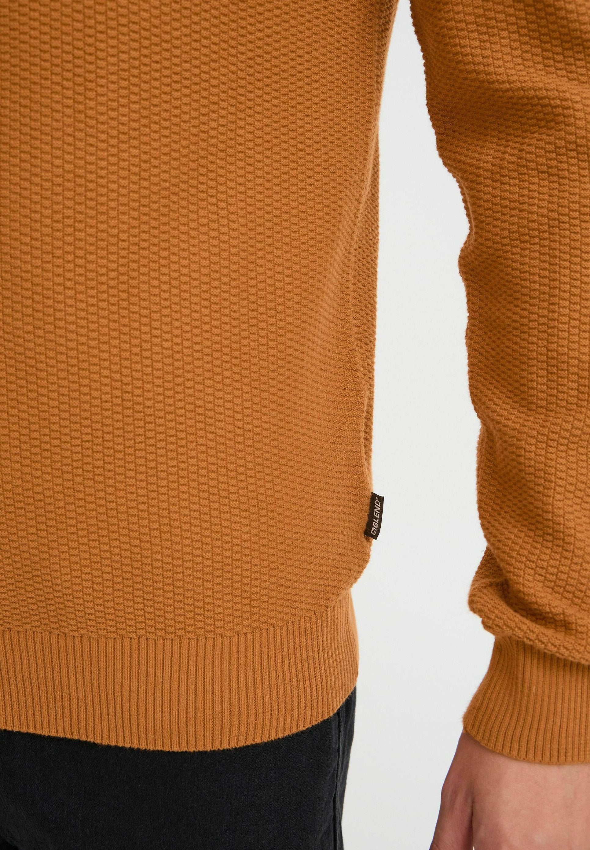 BHPULLOVER FINE KNIT TROYER Media 6