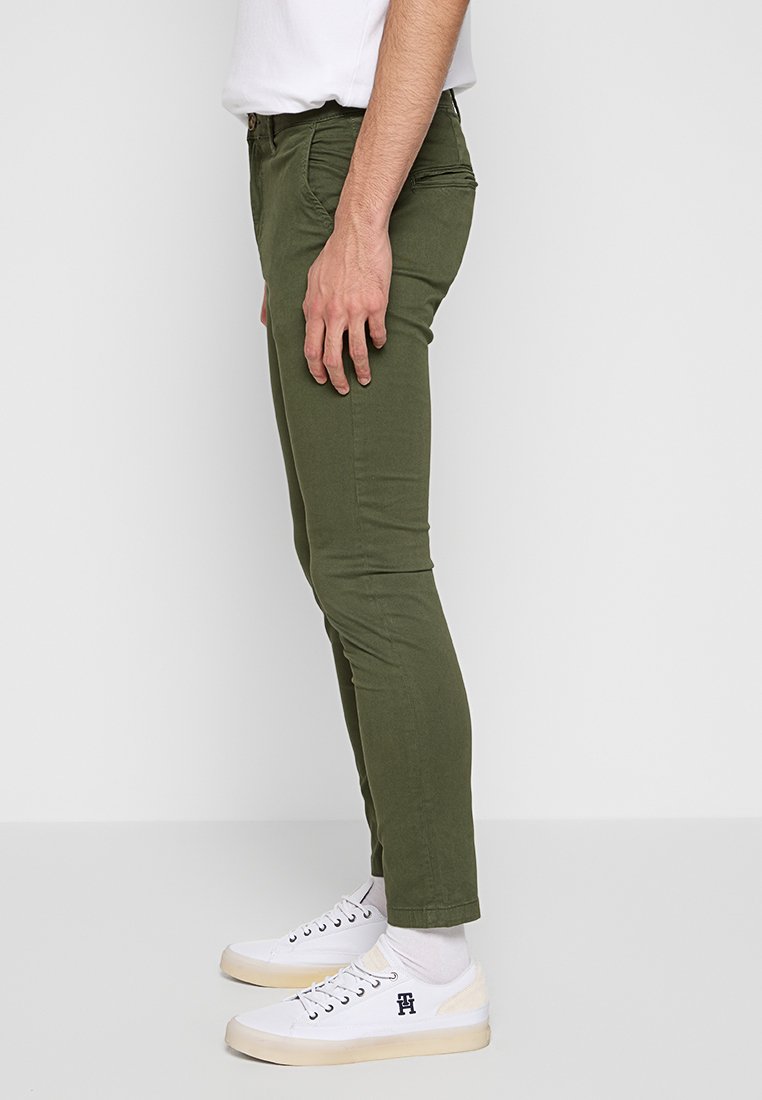 Selected SLHSLIM175 DANIEL