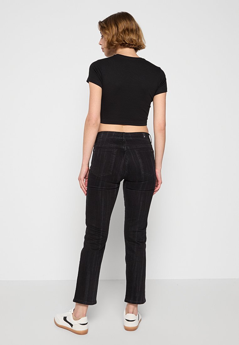 7 for all mankind