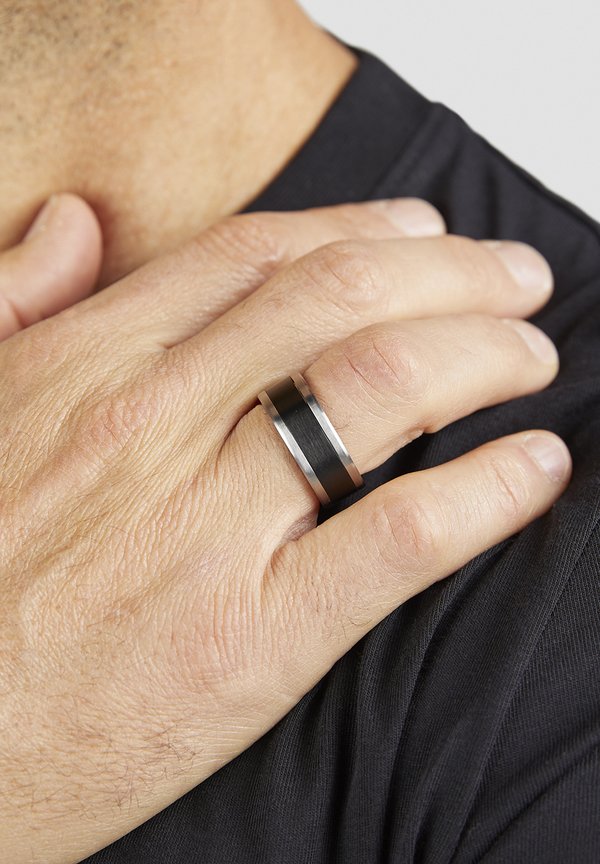 s.Oliver SOLID RING - Ring - schwarz