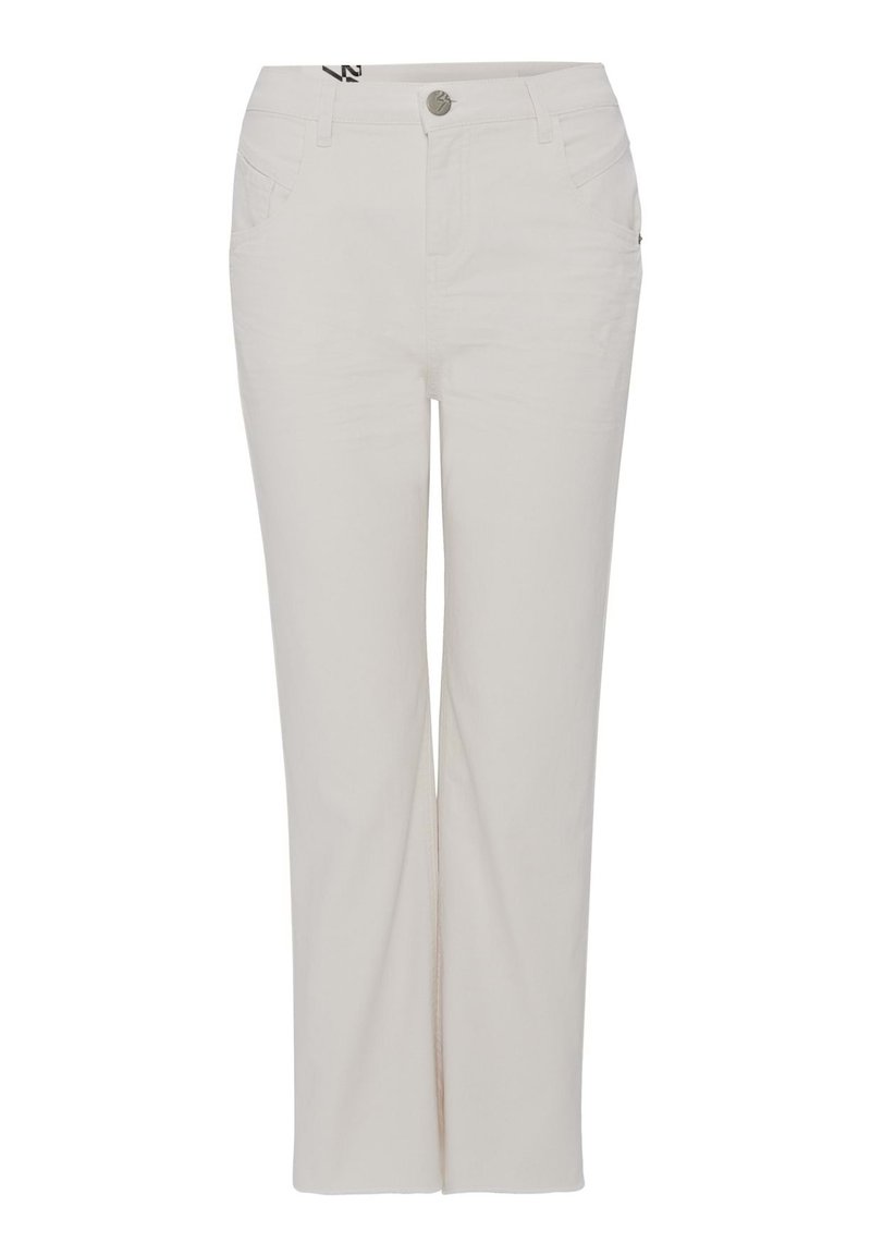 MID RISE CROPPED BOYFRIEND FIT Media 1