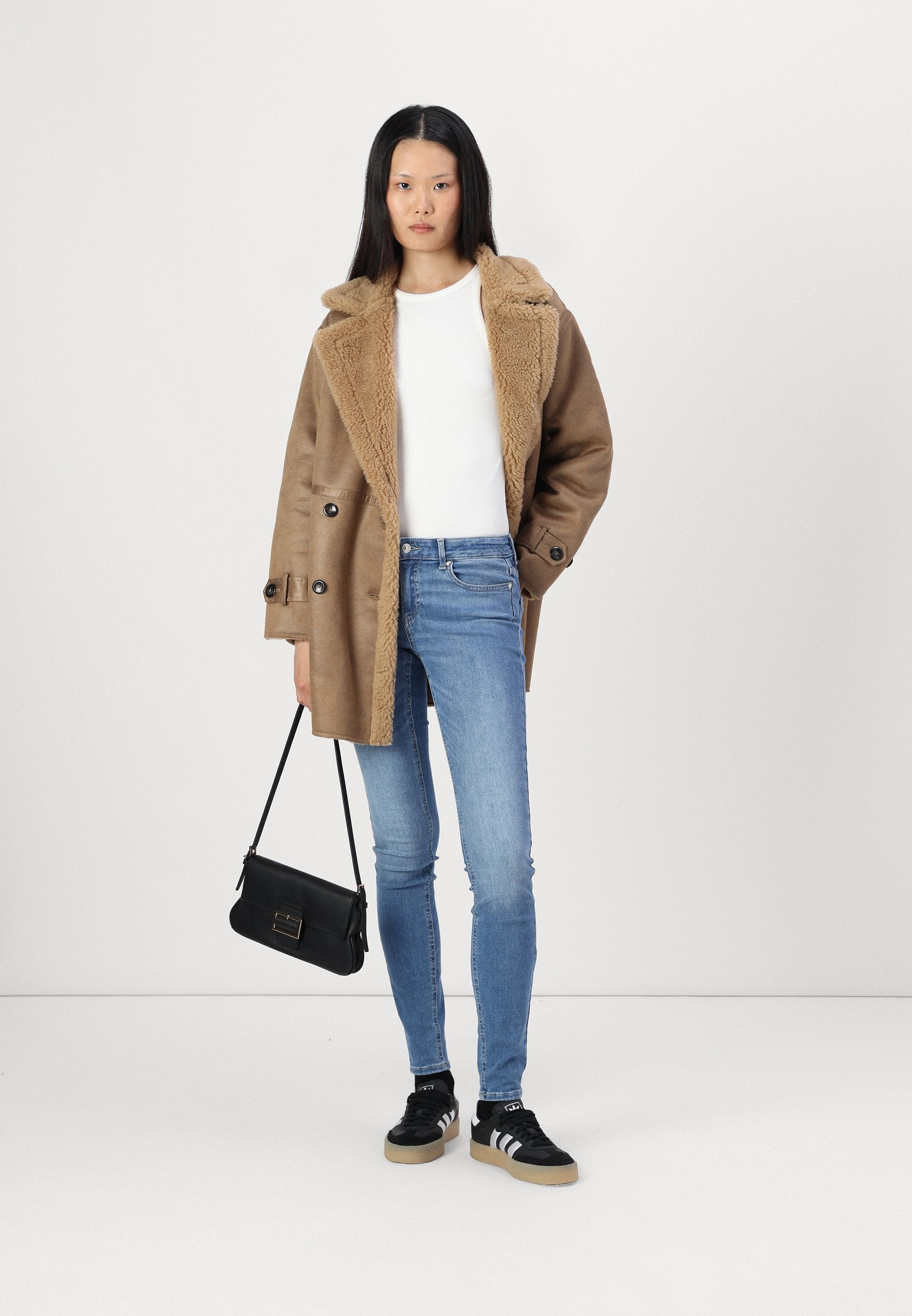 ONLBLUSH  WAIST BOX Media 2