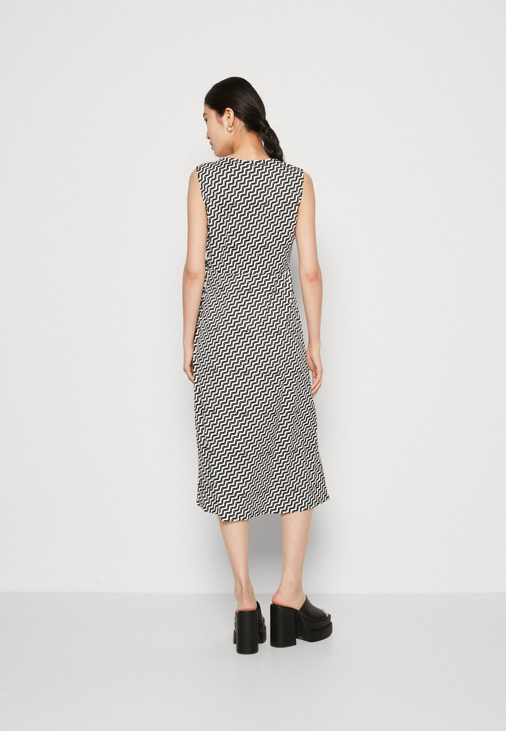 Pieces PCBINA MIDI WRAP DRESS