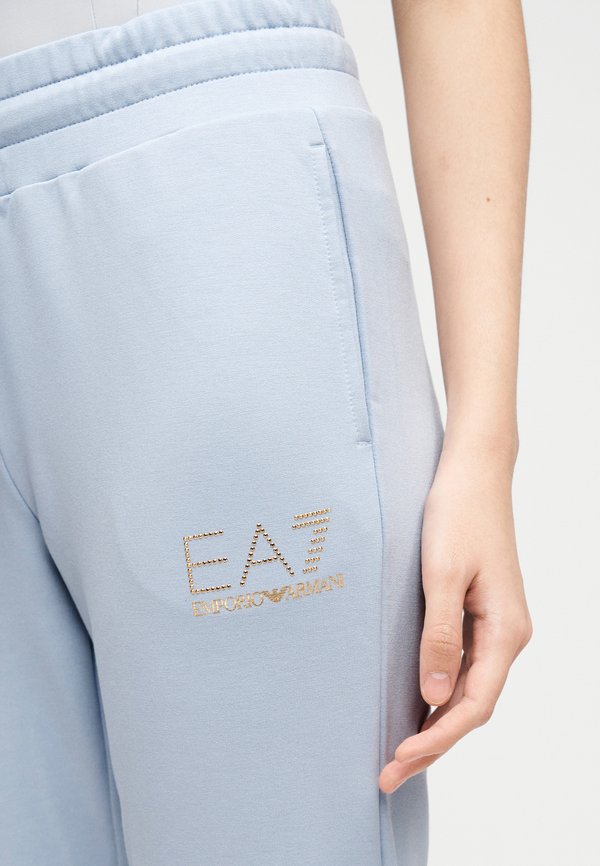 EA7 Emporio Armani