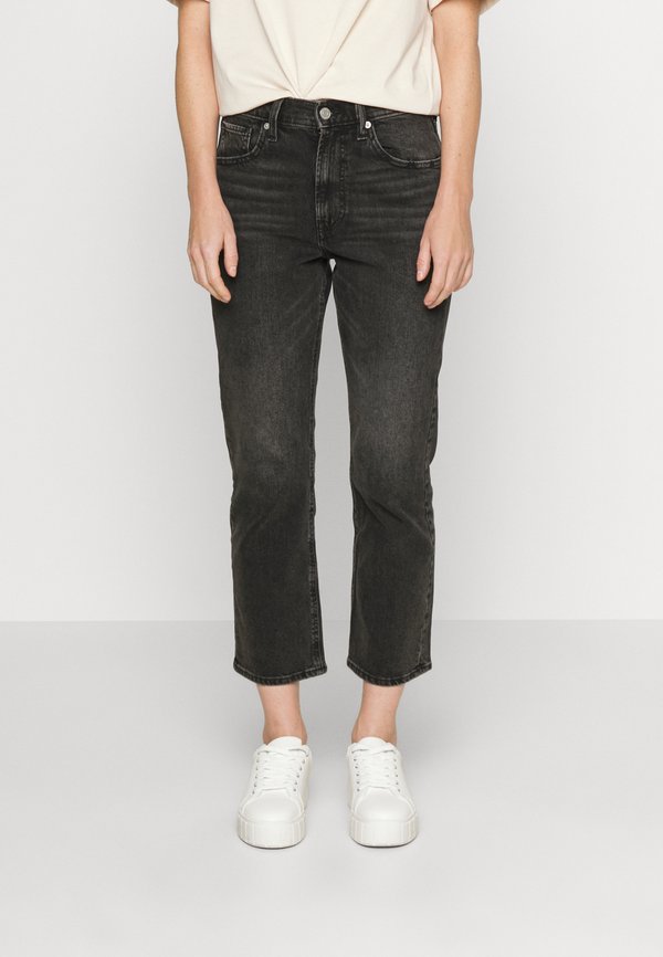 GAP STRAIGHT SOTRES