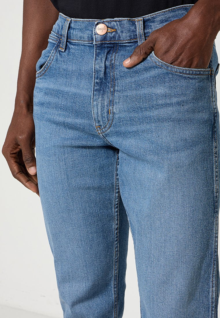 Wrangler HORIZON REGULAR FIT