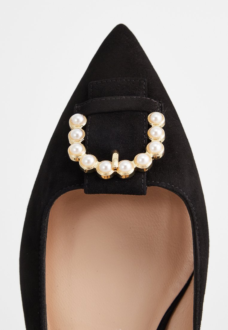 Stuart Weitzman