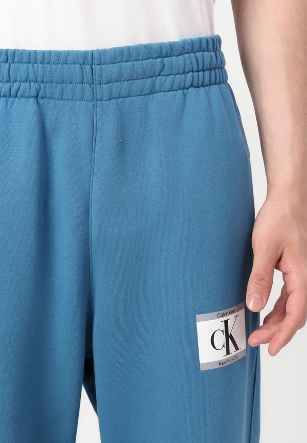 Calvin Klein UNISEX