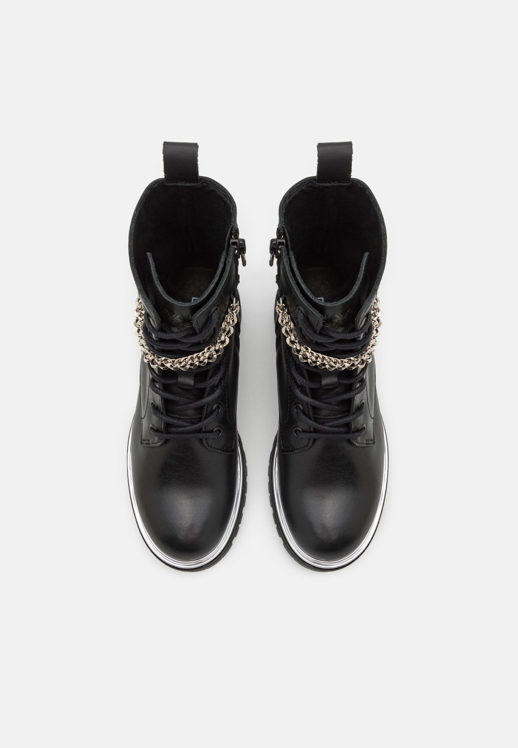 BOOTS Media 4