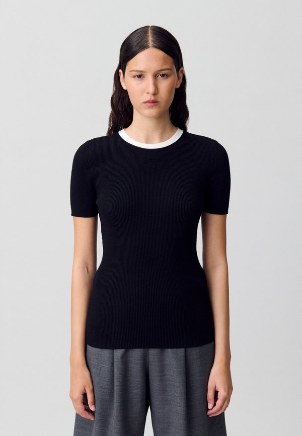 Claudie Pierlot