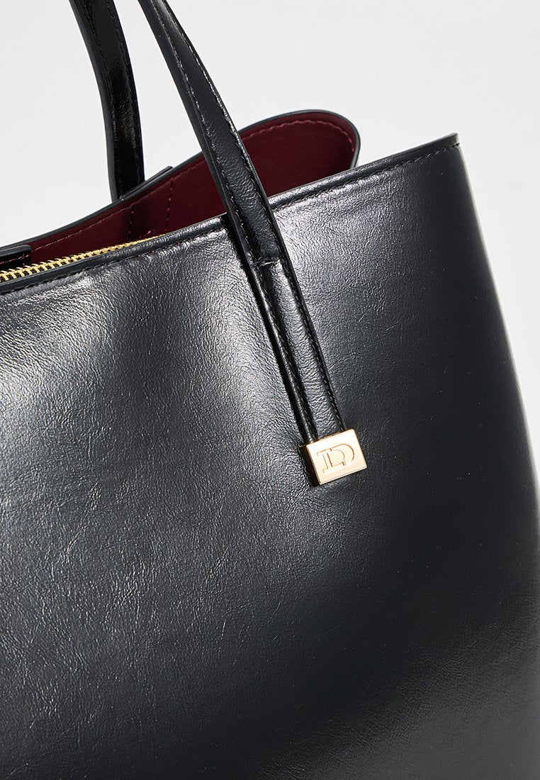 Dune London DOMINANT