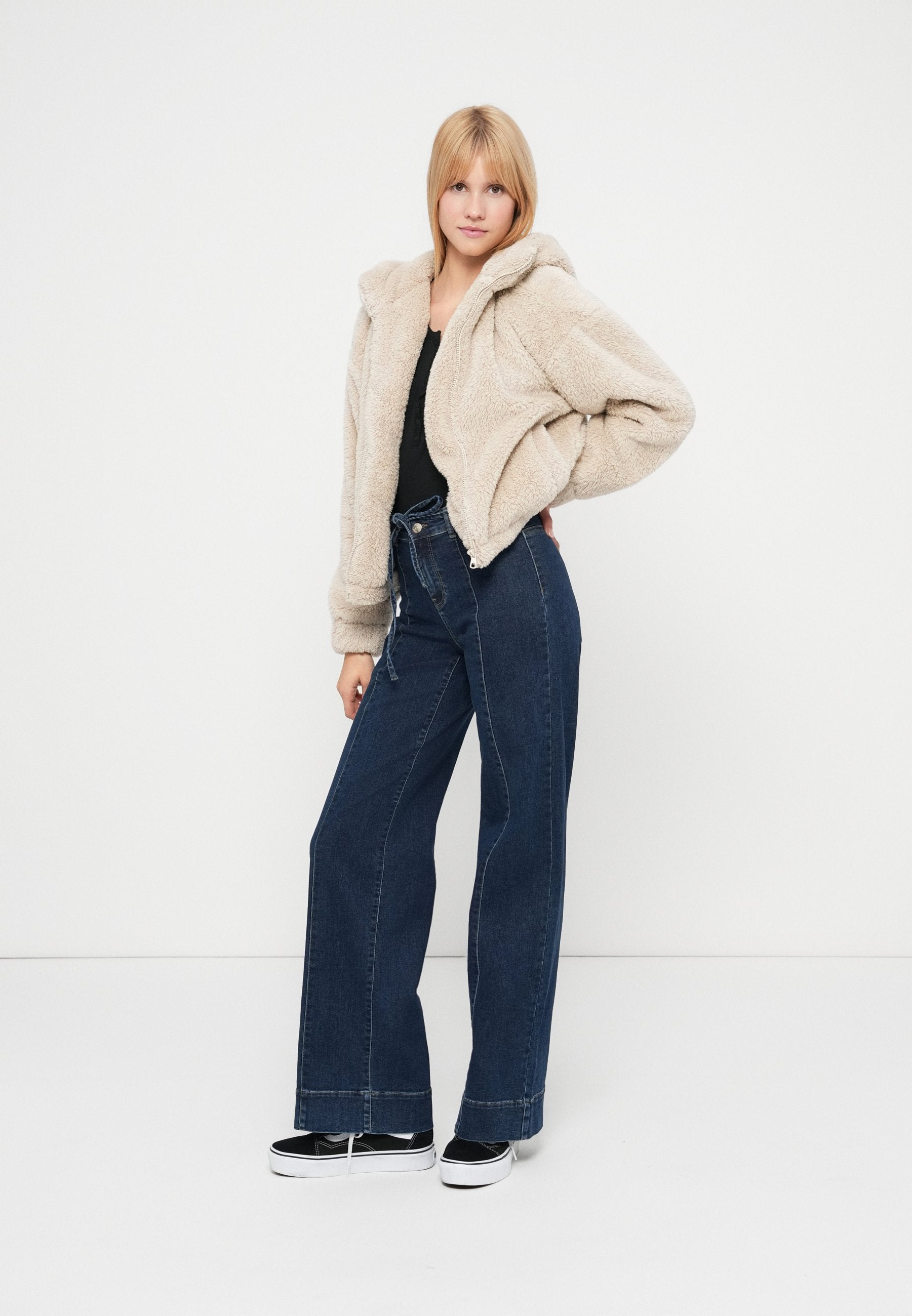 ONLANNA LIFE OVER JACKET Media 2