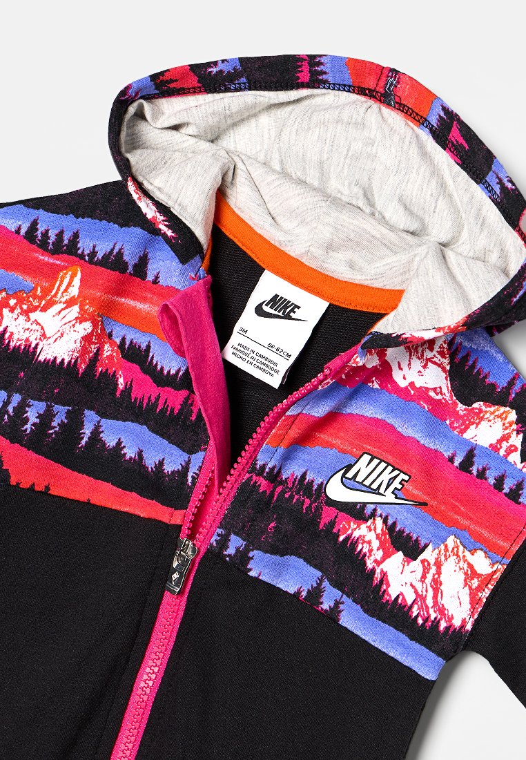 Nike Sportswear