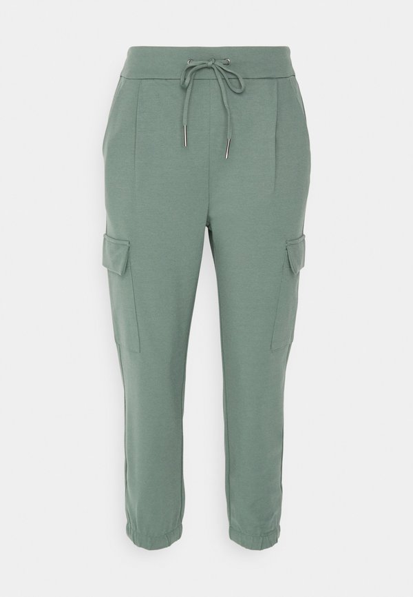 Vero Moda Petite VMEVA - Cargo trousers - dark forest