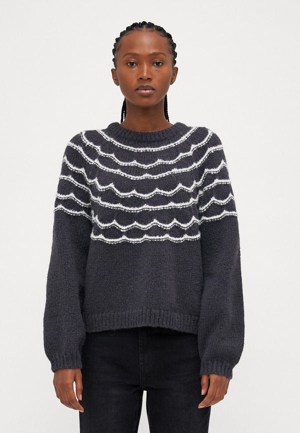 Vero Moda Petite VMCHARMAINE O NECK