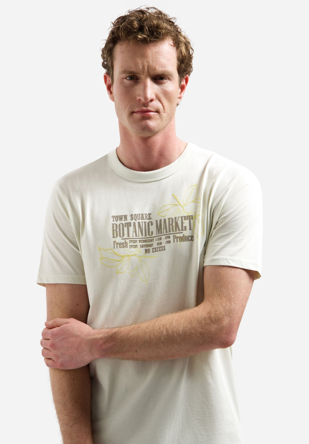 ARTWORK WITH ROUND NECK Media 7