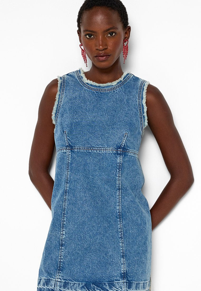 MOSCHINO JEANS