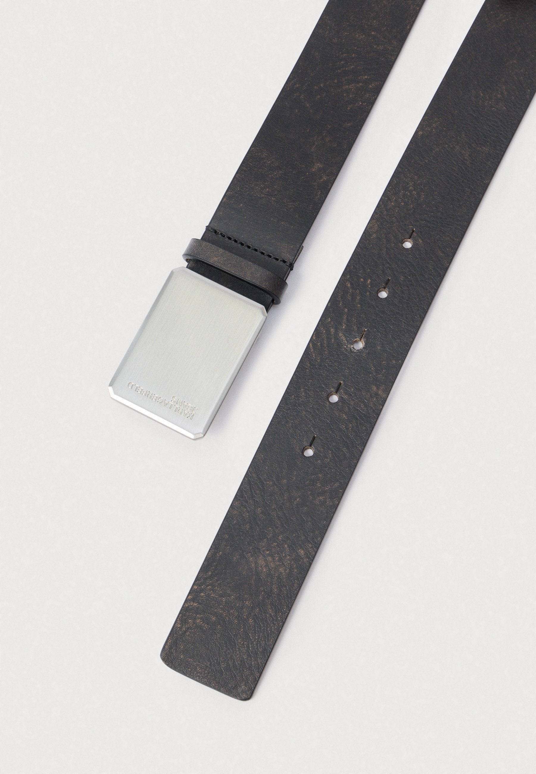 LOGO TEXTURED BELT Media 2