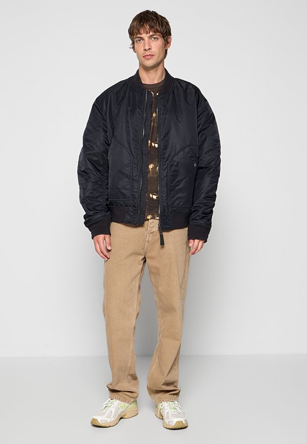 PS Paul Smith CASUAL FIT