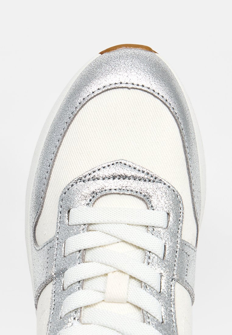 TOMS TRVL LITE RETRO