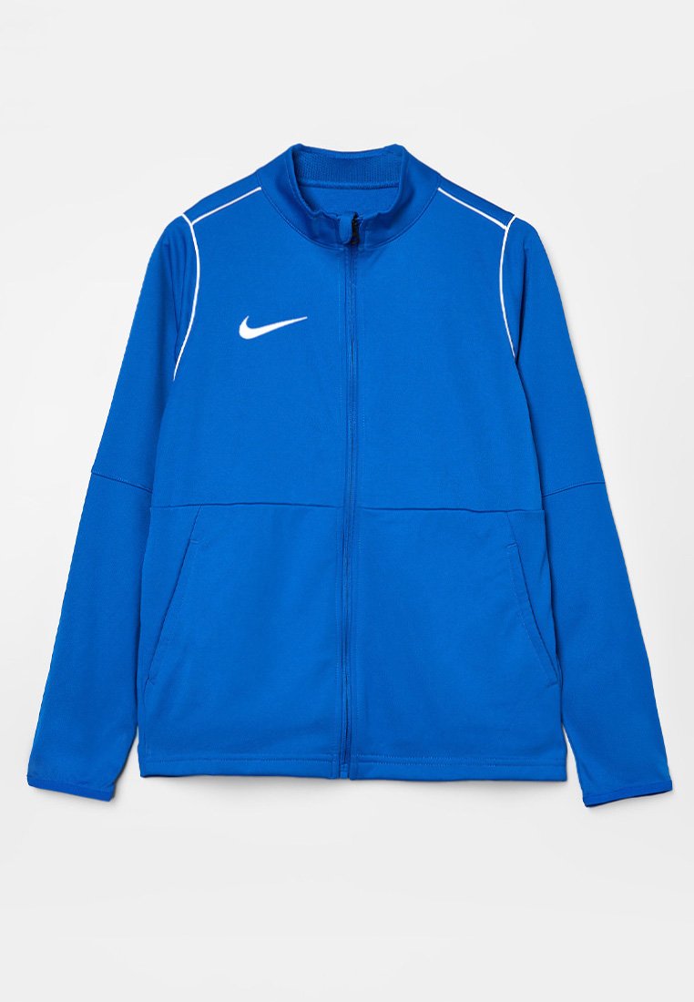 Blaues Nike-Sportjacke mit Reißverschluss und langen Ärmeln, weißen Paspelierungen an den Schultern und weißem Nike-Swoosh-Logo auf der linken Brustseite.